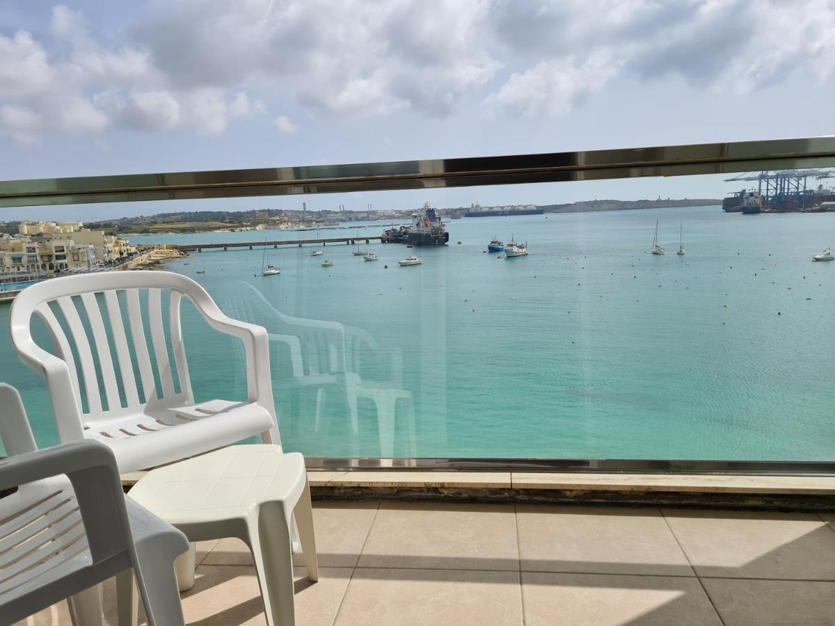 Water'S Edge Hotel Birżebbuġa Exteriér fotografie