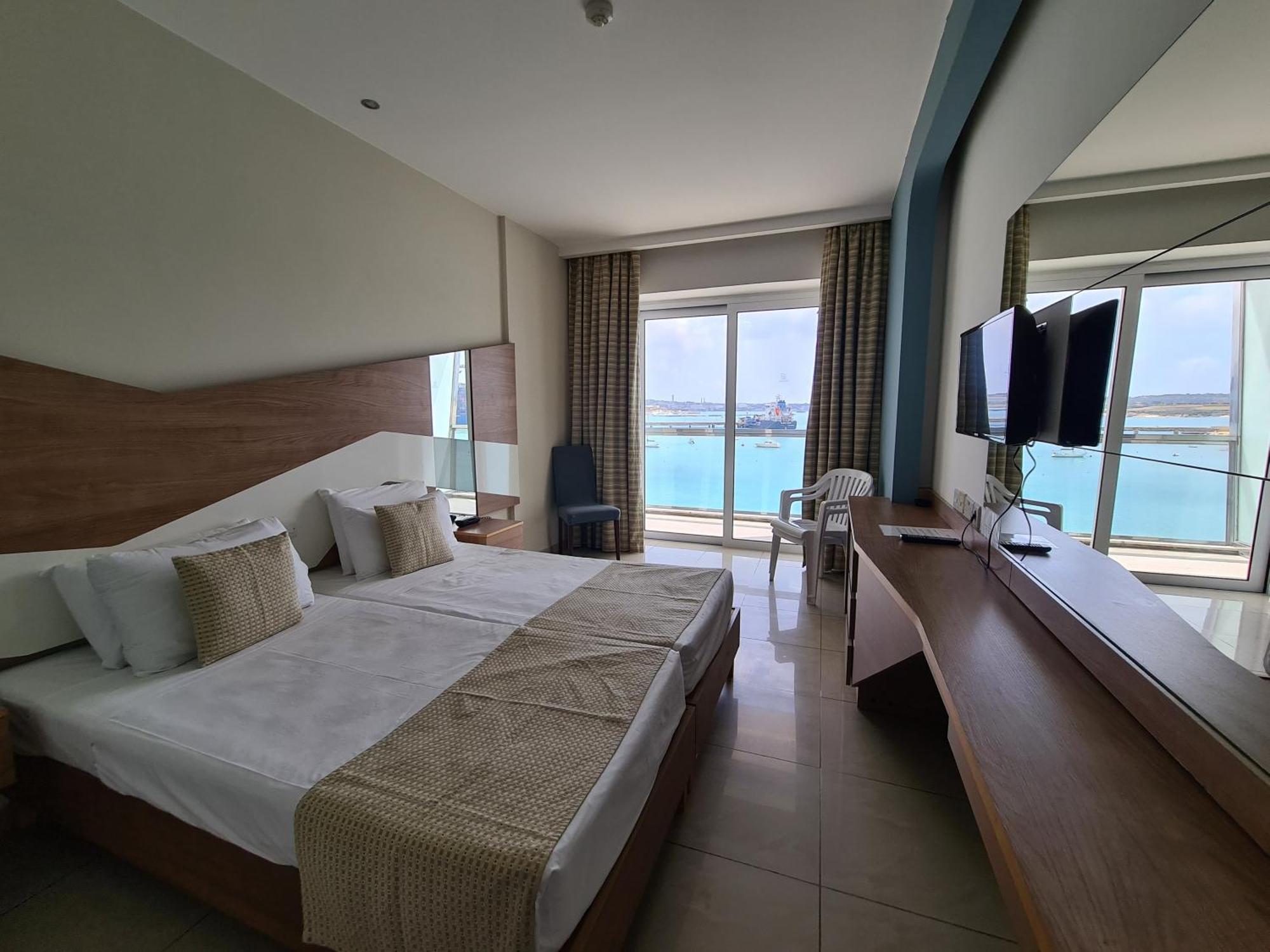 Water'S Edge Hotel Birżebbuġa Pokoj fotografie