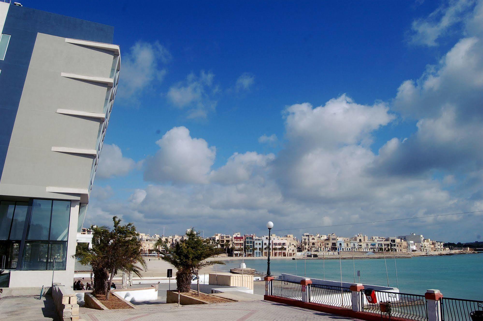 Water'S Edge Hotel Birżebbuġa Exteriér fotografie