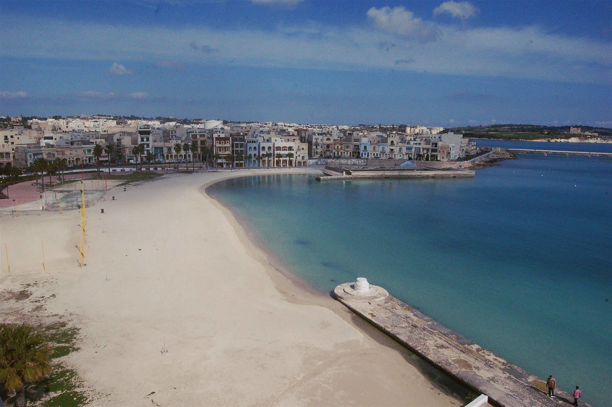 Water'S Edge Hotel Birżebbuġa Exteriér fotografie