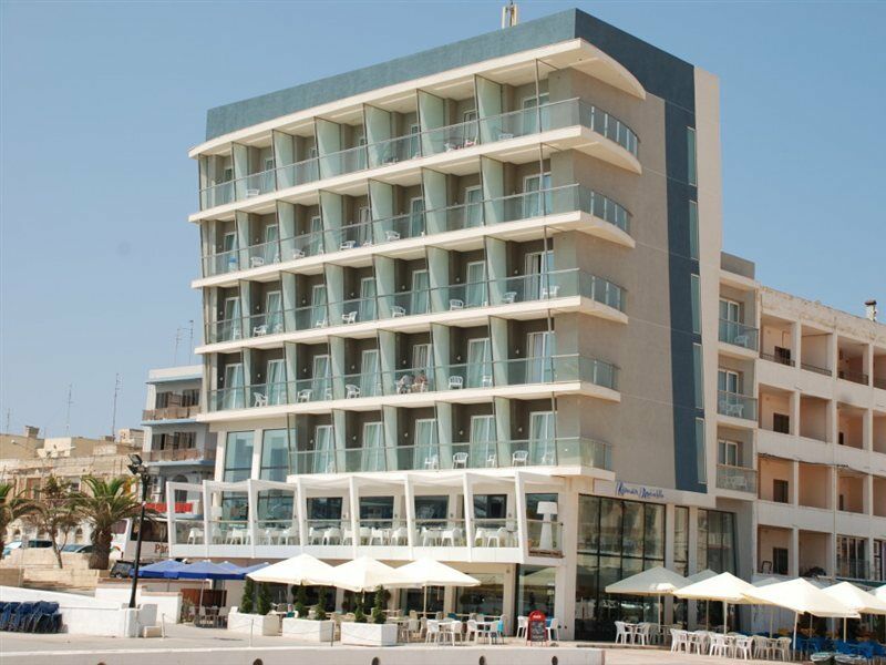Water'S Edge Hotel Birżebbuġa Exteriér fotografie